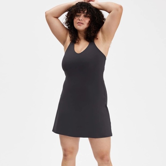 NWT Girlfriend Collective Shadow Lola V-Neck Exercise Dress - Picture 3 of 11